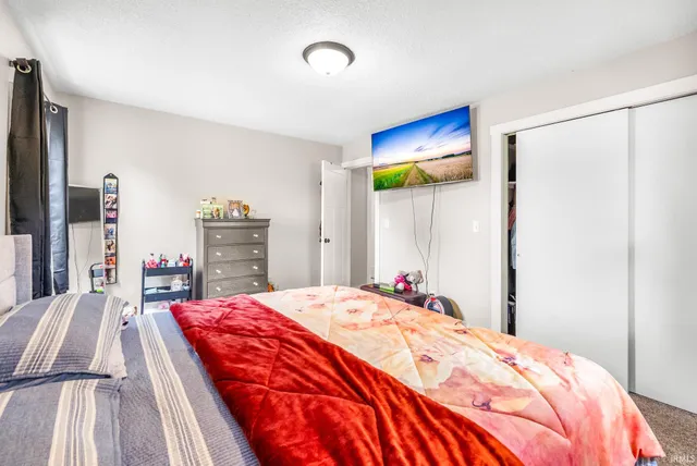 $289,900 | 18098 Sunny Lane, Goshen, IN 46526