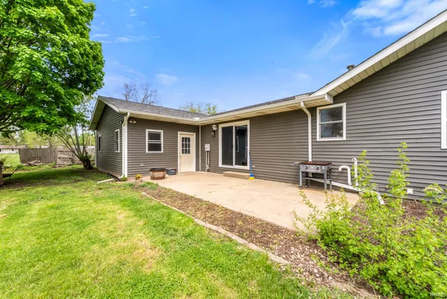 $289,900 | 18098 Sunny Lane, Goshen, IN 46526