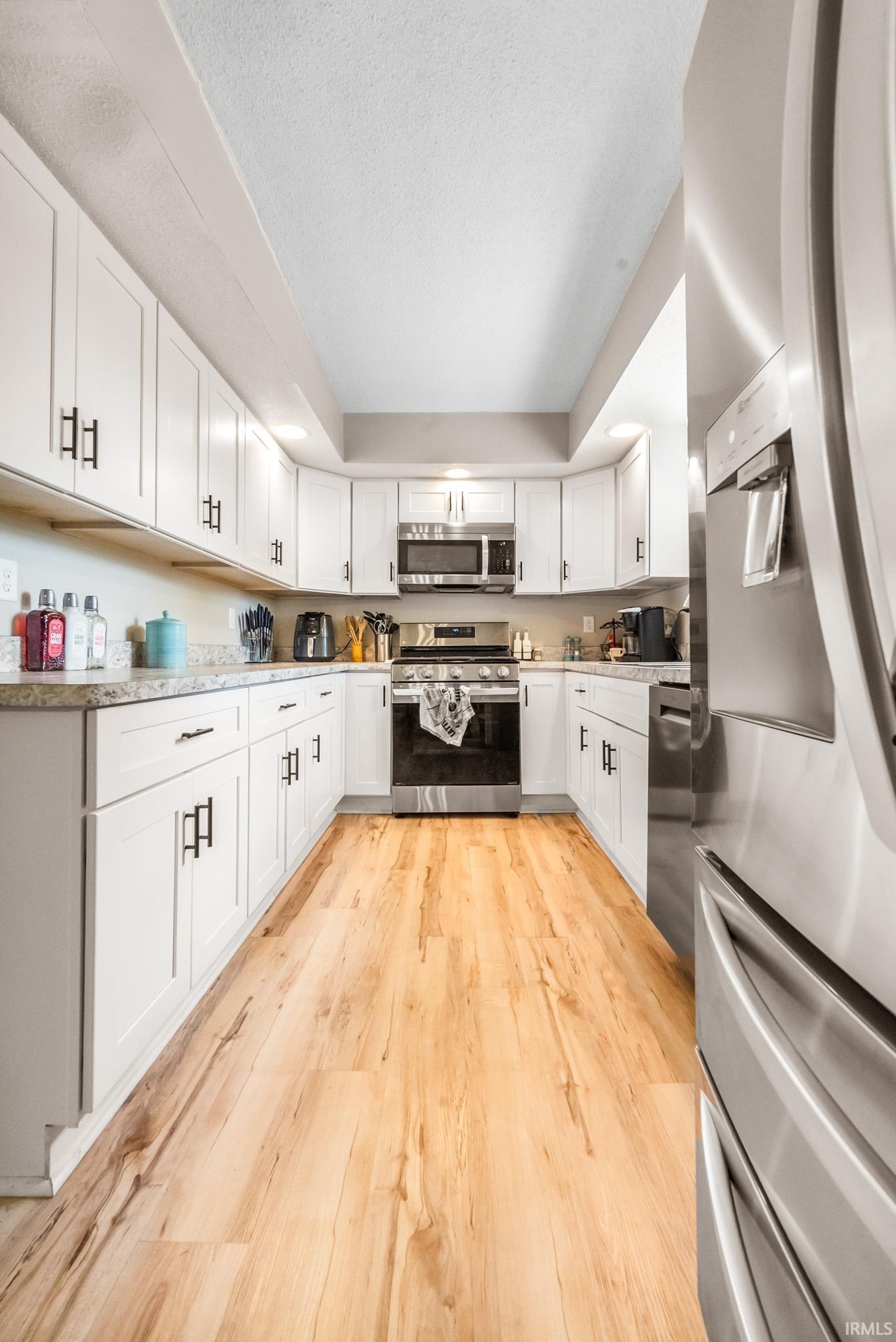 18098 Sunny Lane Goshen, IN 46526 - Photo 10 of 28