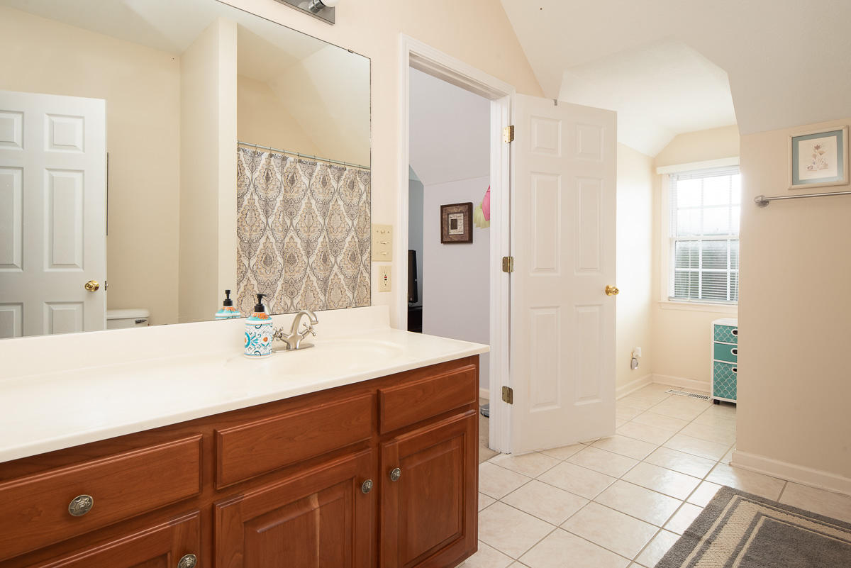 120 William Lane Oak Ridge, TN 37830 - Photo 13 of 18 Full Bath