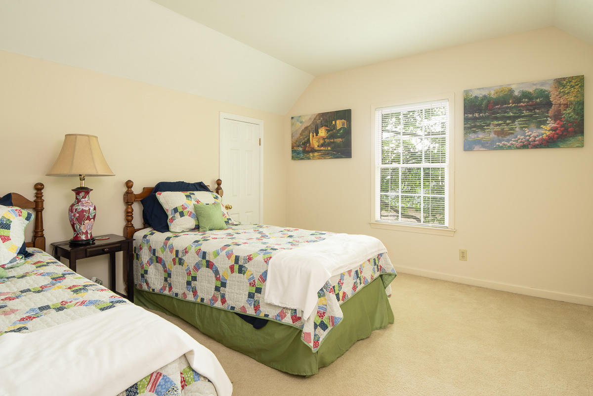 120 William Lane Oak Ridge, TN 37830 - Photo 14 of 18 Bedroom 4