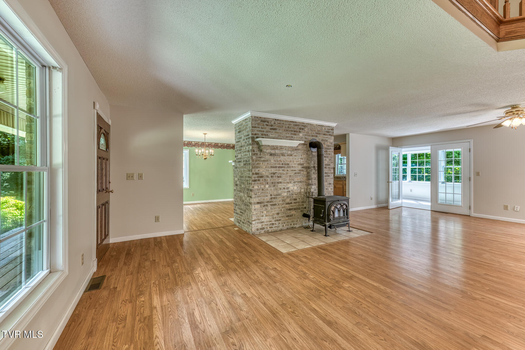 210 Telford Road Telford, TN 37690 - Photo 14 of 105 210 Telford Rd-11