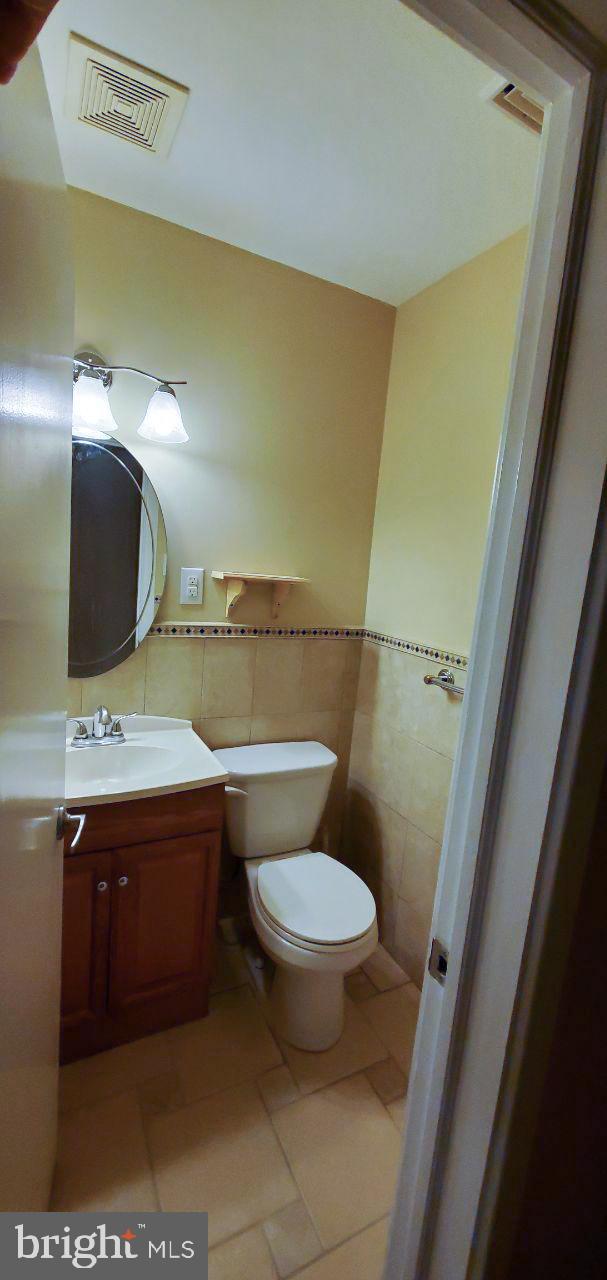 823 Clarendon Road Jenkintown, PA 19046 - Photo 44 of 67 Gallery Image 44