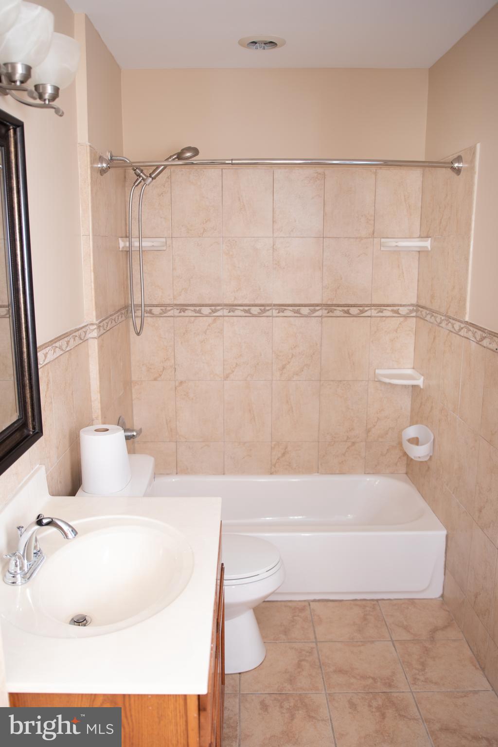 823 Clarendon Road Jenkintown, PA 19046 - Photo 51 of 67 Gallery Image 51