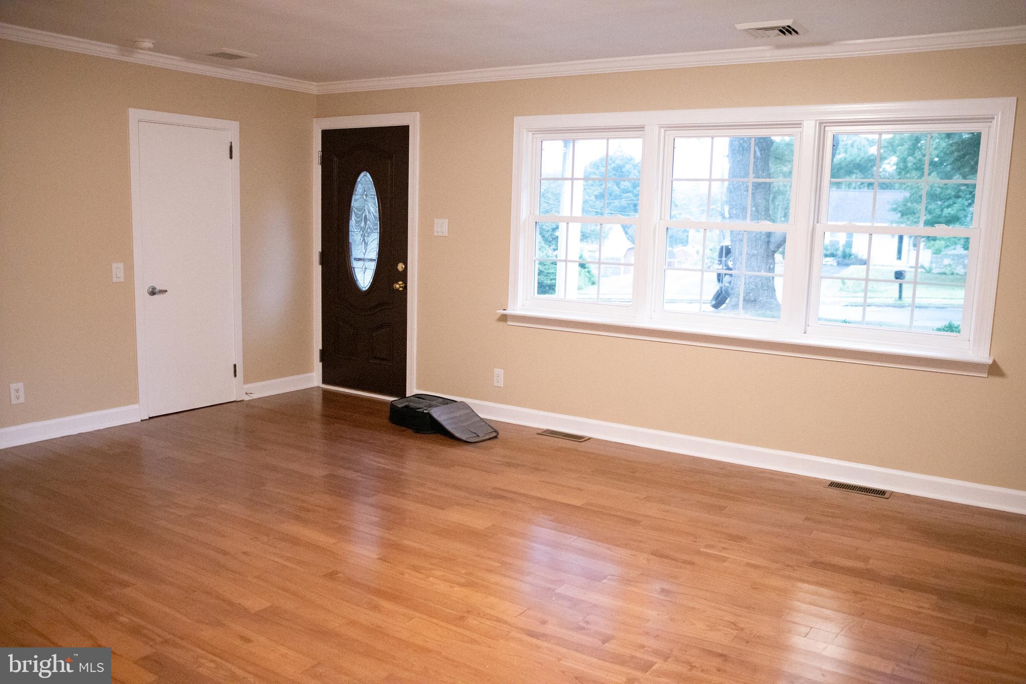 823 Clarendon Road Jenkintown, PA 19046 - Photo 7 of 67 Gallery Image 7
