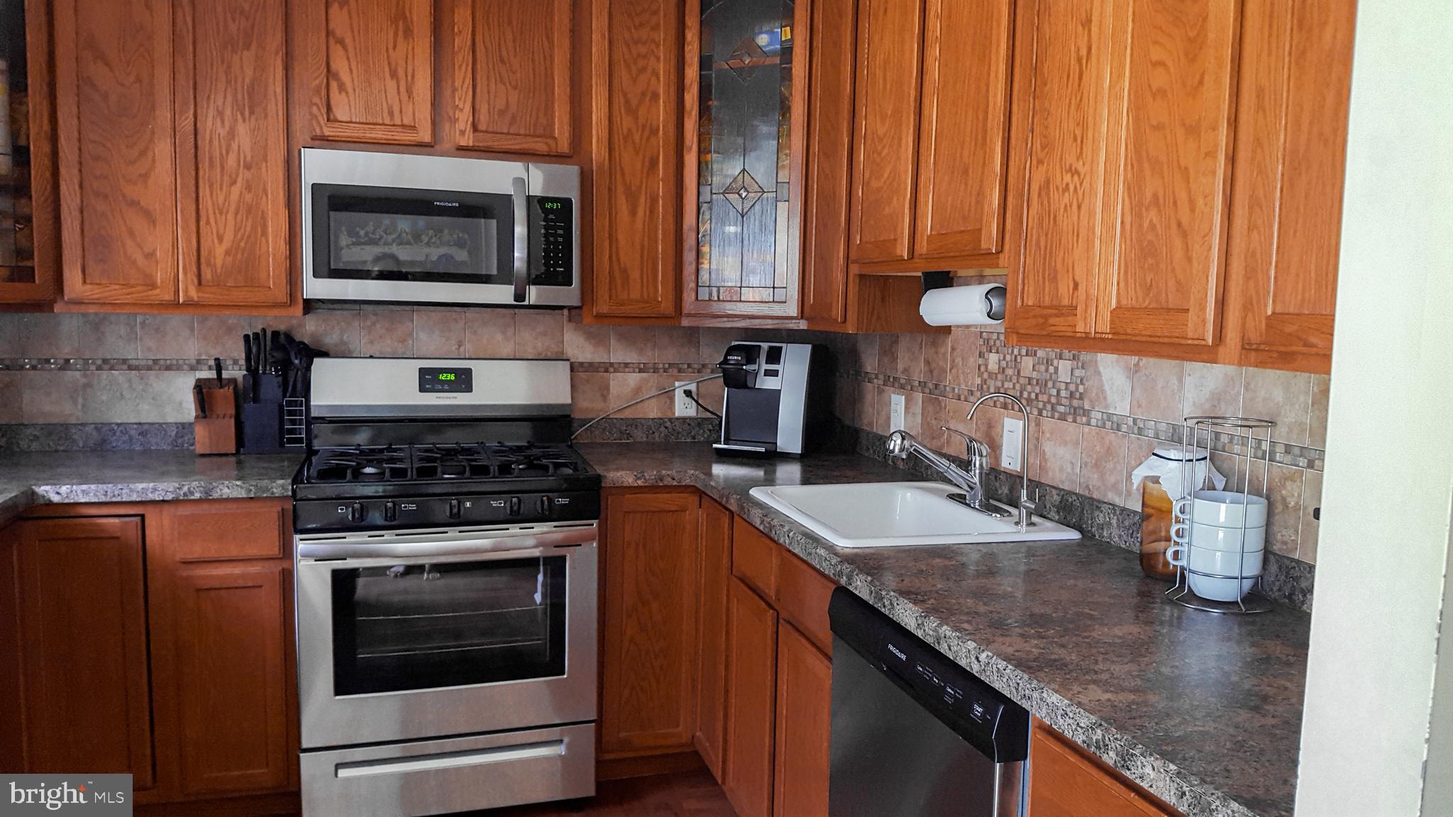 823 Clarendon Road Jenkintown, PA 19046 - Photo 10 of 67 Gallery Image 10