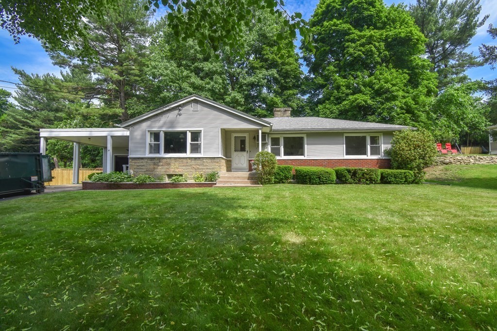34 Candice Circle Springfield, MA 01107 - Photo 1 of 42 Gallery Image 1