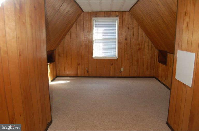 28 Cedar Knoll Road Cockeysville, MD 21030 - Photo 18 of 22 a view of an empty room with a window