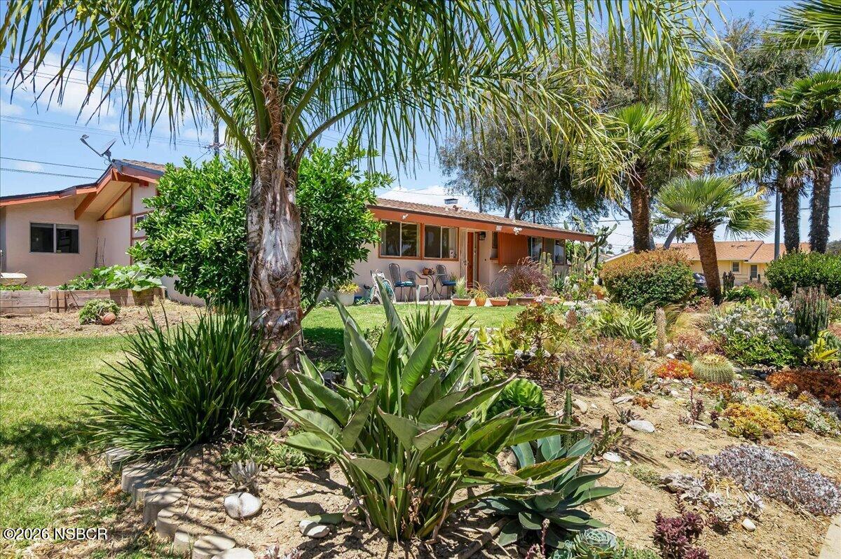429 North Poppy Street Lompoc, CA 93436 - Photo 2 of 70 02-02-KKP_1552
