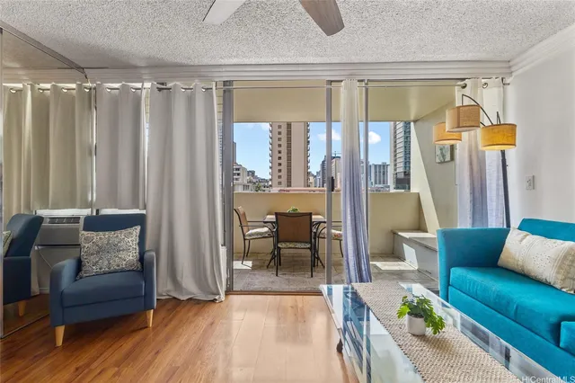 $2,800 | 2092 Kūhiō Avenue, Unit 804, Honolulu, HI 96815