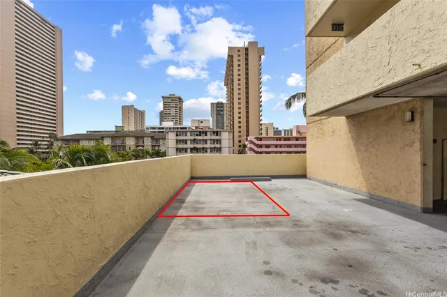 $2,800 | 2092 Kūhiō Avenue, Unit 804, Honolulu, HI 96815