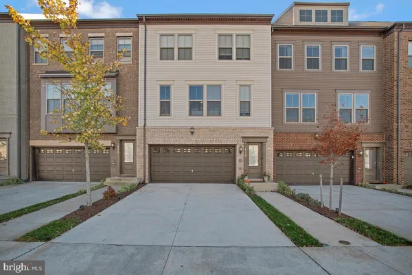 $3,800 | 130 Capital Court, Upper Marlboro, MD 20774