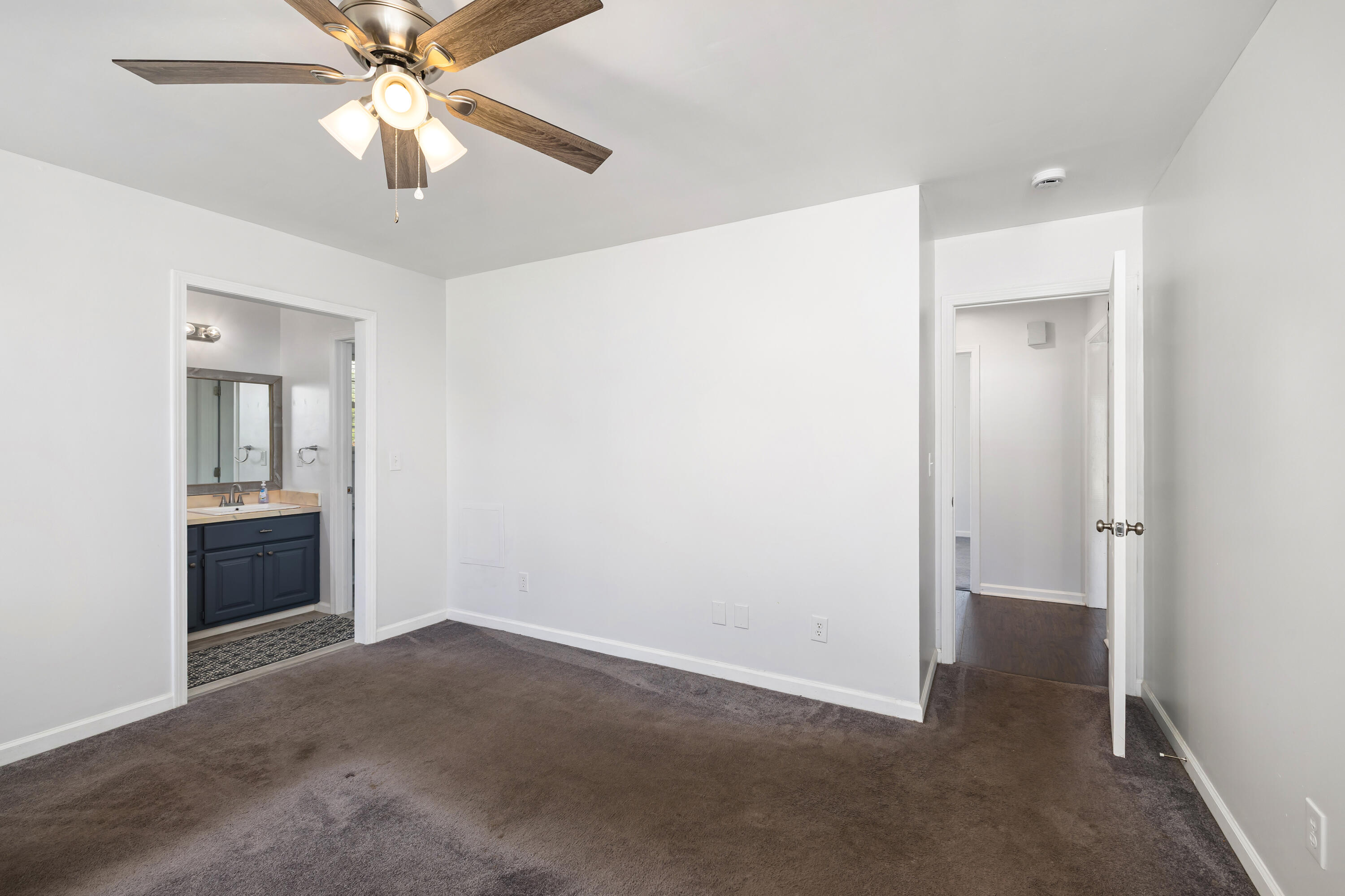 4915 Ridge Street Dalzell, SC 29040 - Photo 23 of 26 Primary Bedroom