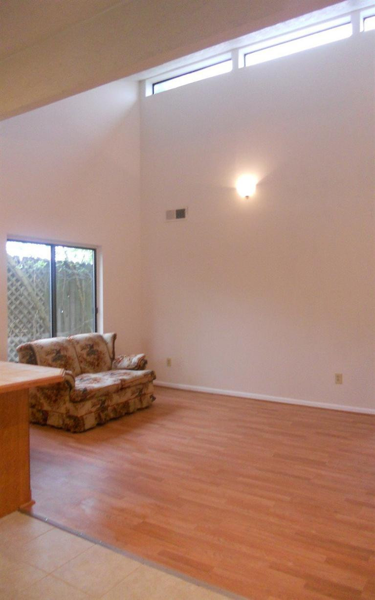 3305 Royal Wood Road Lexington, KY 40515 - Photo 4 of 12 Photo 4