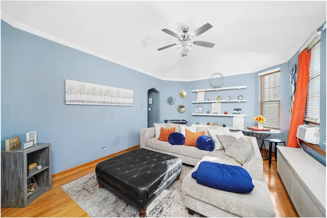 $199,999 | 10909 South Longwood Drive, Unit 3, Chicago, IL 60643