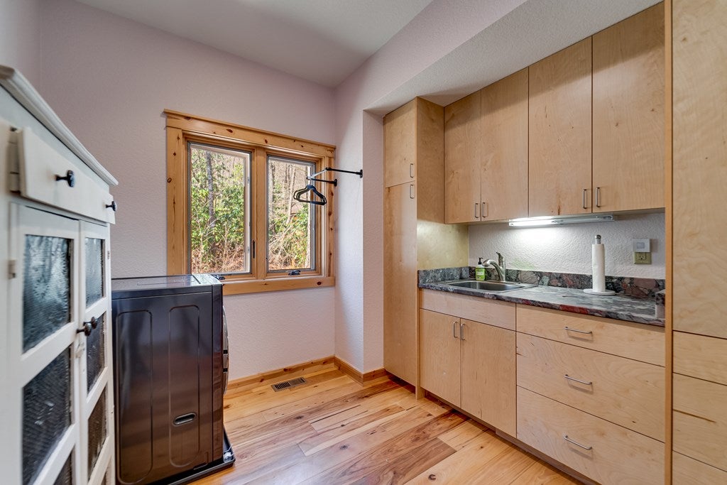 6736 Wayah Road Franklin, NC 28734 - Photo 31 of 83 Gallery Image 31