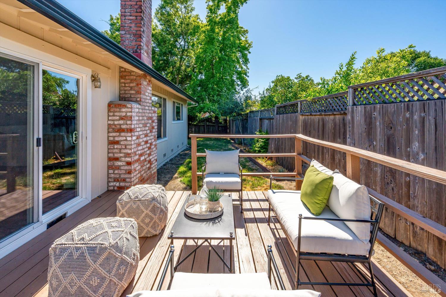6834 Montecito Court Santa Rosa, CA 95409 - Photo 29 of 34