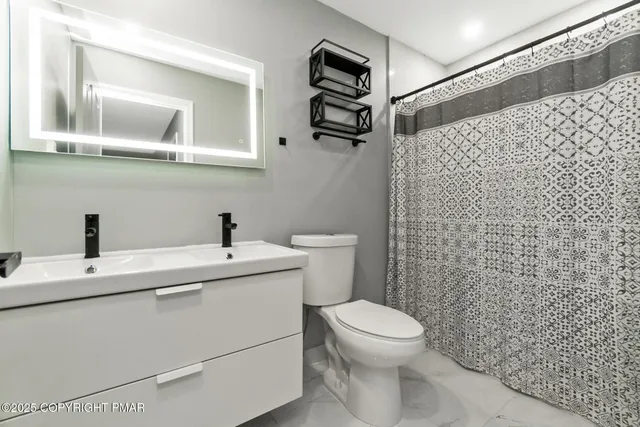 $365,000 | 411 Alter Avenue, Pocono Summit, PA 18346