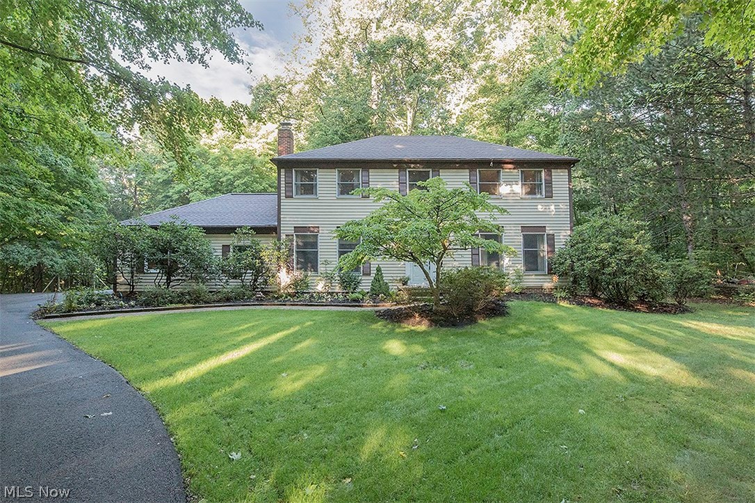 18746 Highpoint Road Chagrin Falls, OH 44023 - Photo 1 of 35 Gallery Image 1