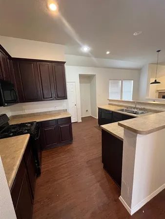$2,400 | 5117 Buckthorn Drive, McKinney, TX 75071