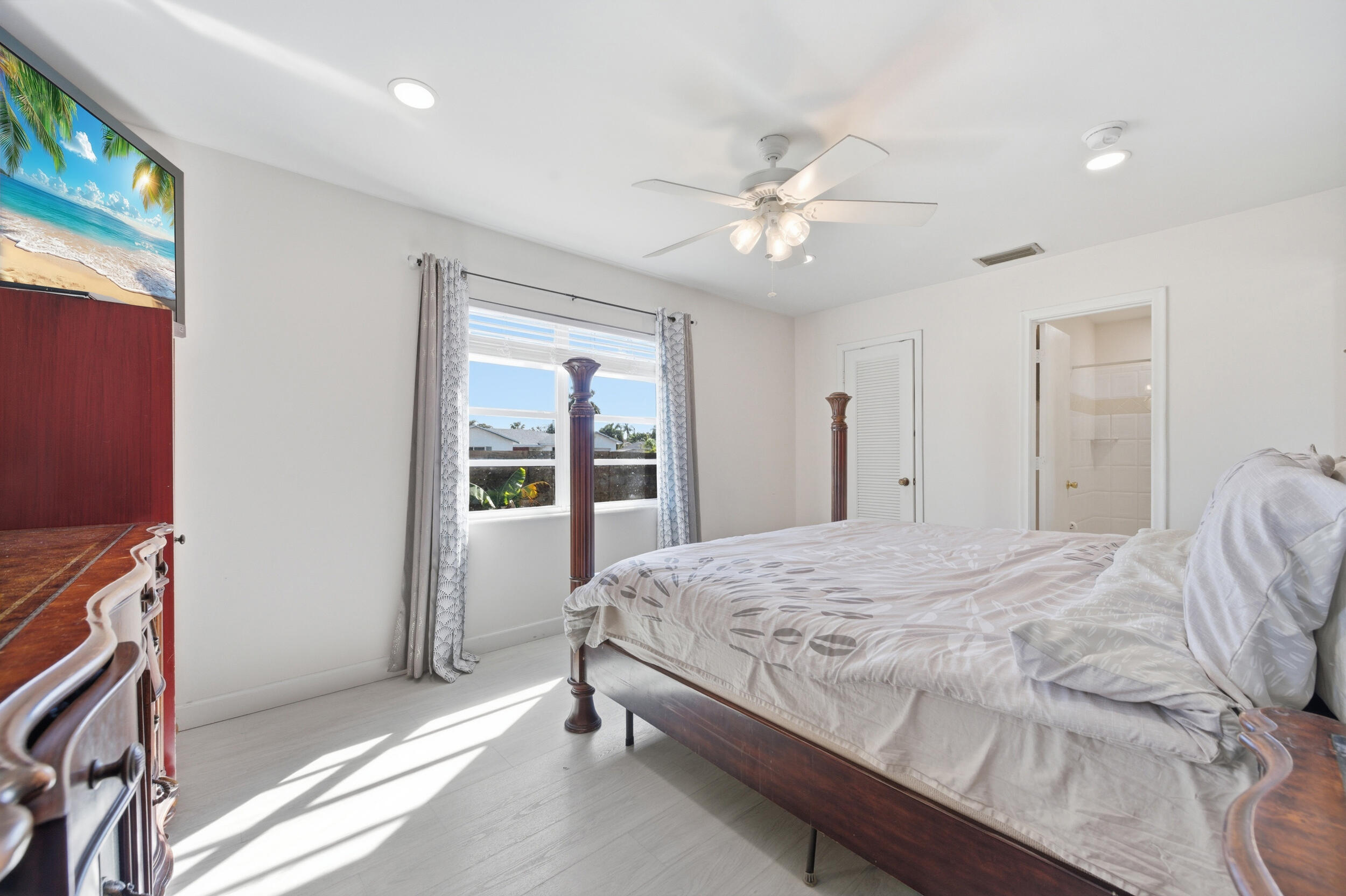 22229 Southwest 65th Way Boca Raton, FL 33428 - Photo 5 of 32 dsc_6822