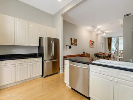 $1,199,000 | 444 East North Water Street, Chicago, IL 60611