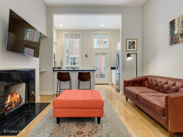 $1,199,000 | 444 East North Water Street, Chicago, IL 60611