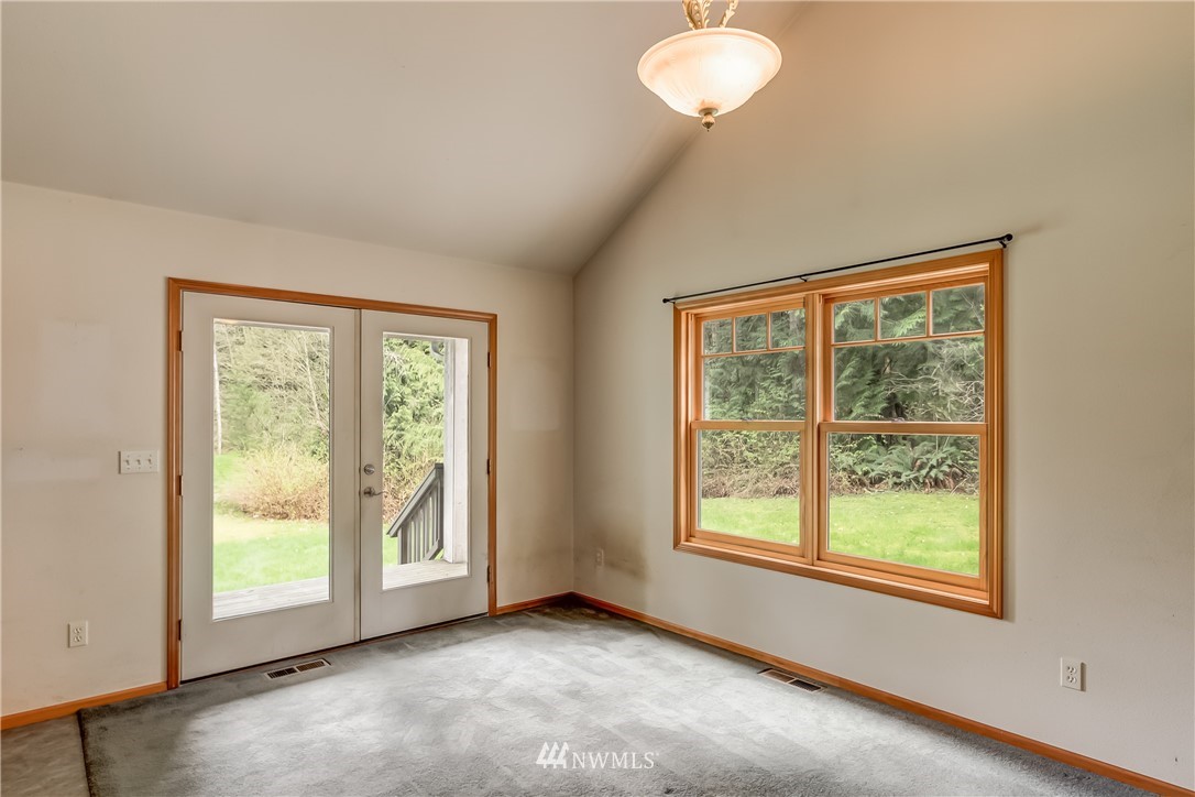 878 Iowa Heights Road Sedro-Woolley, WA 98284 - Photo 14 of 23 Gallery Image 14