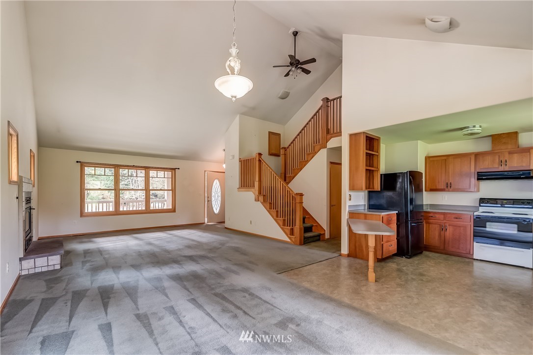 878 Iowa Heights Road Sedro-Woolley, WA 98284 - Photo 7 of 23 Gallery Image 7