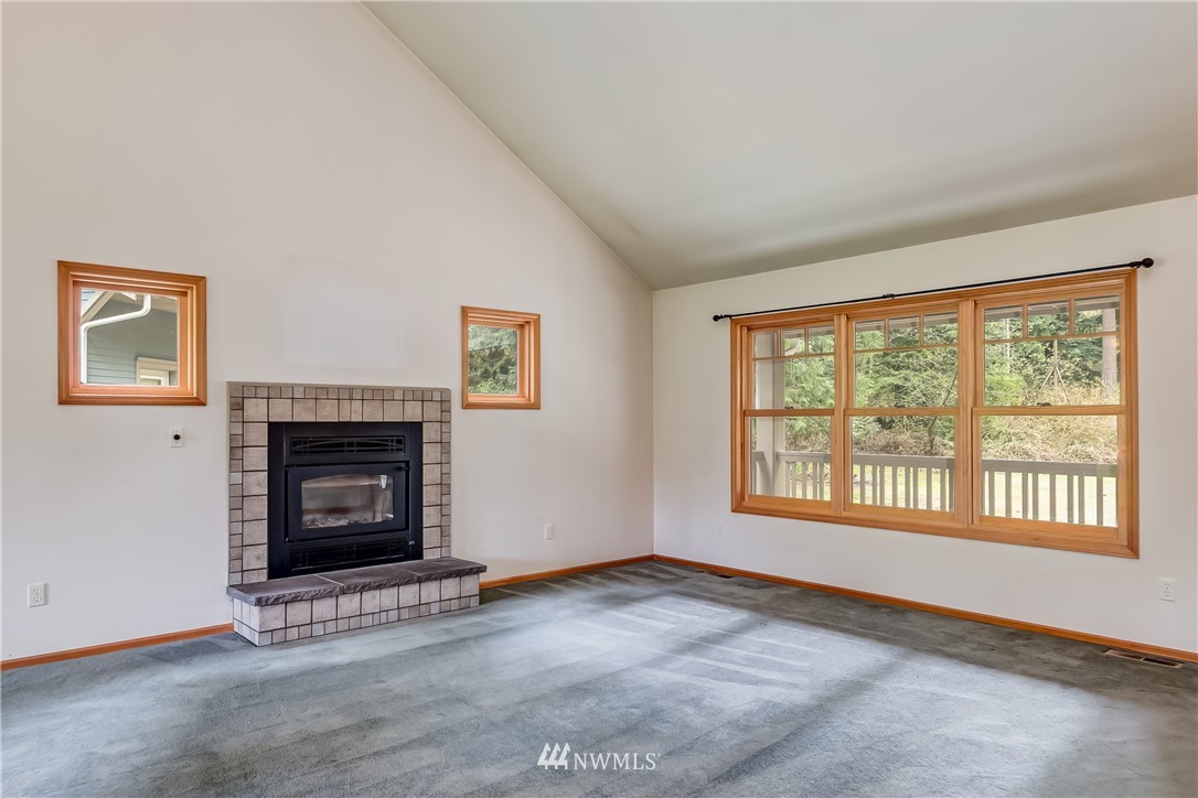 878 Iowa Heights Road Sedro-Woolley, WA 98284 - Photo 8 of 23 Gallery Image 8