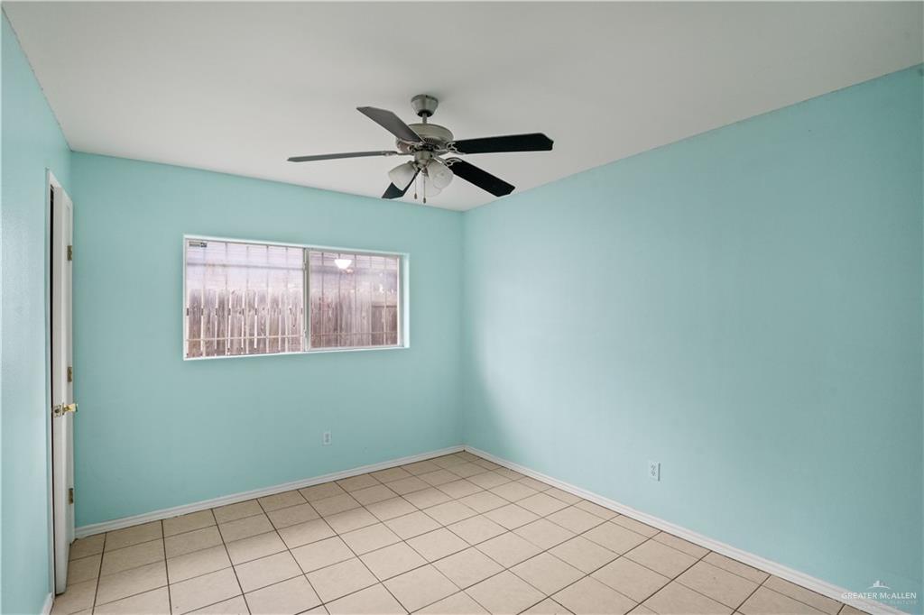 6402 South Mars Lane Pharr, TX 78577 - Photo 6 of 17 a view of an empty room