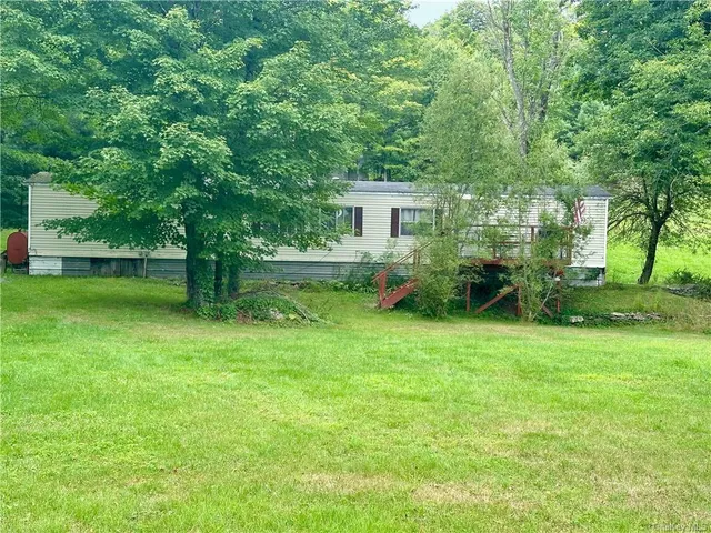 $899,000 | 28 Martin Lane, Mongaup Valley, NY 12762