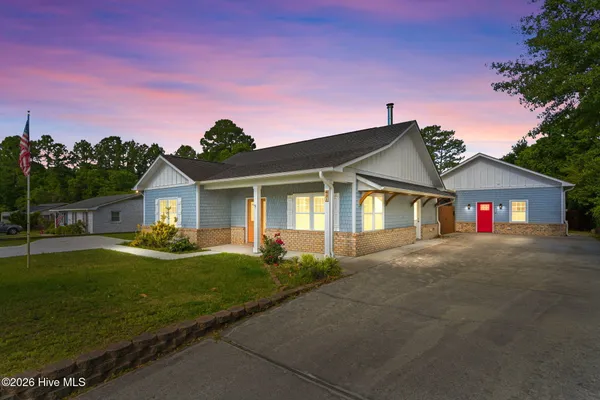 $634,900 | 621 Hadley Court, Wilmington, NC 28405