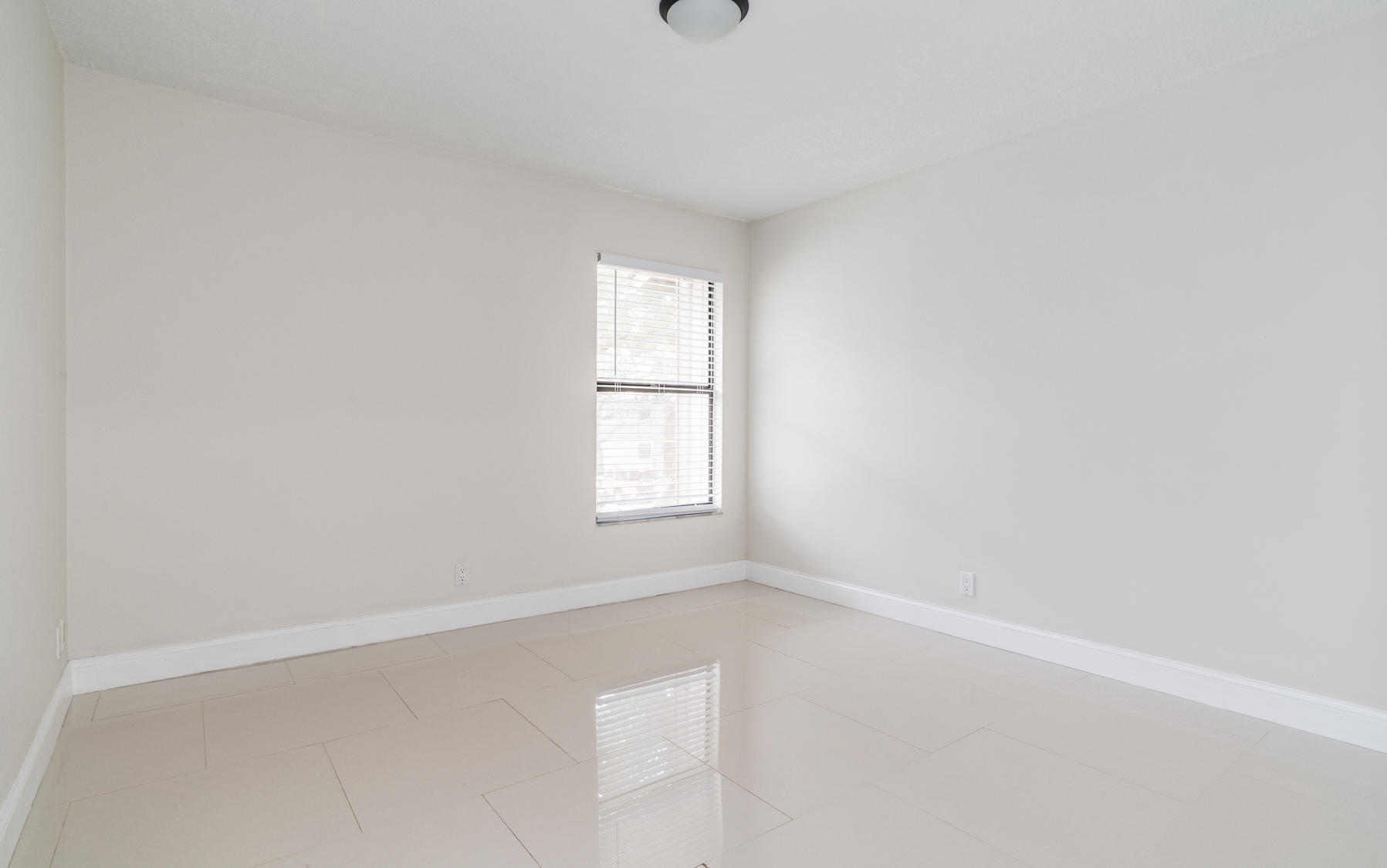 3129 Millwood Terrace, Unit 2340 Boca Raton, FL 33431 - Photo 22 of 23 23-DSC_3837-Juan_D_Guerrero
