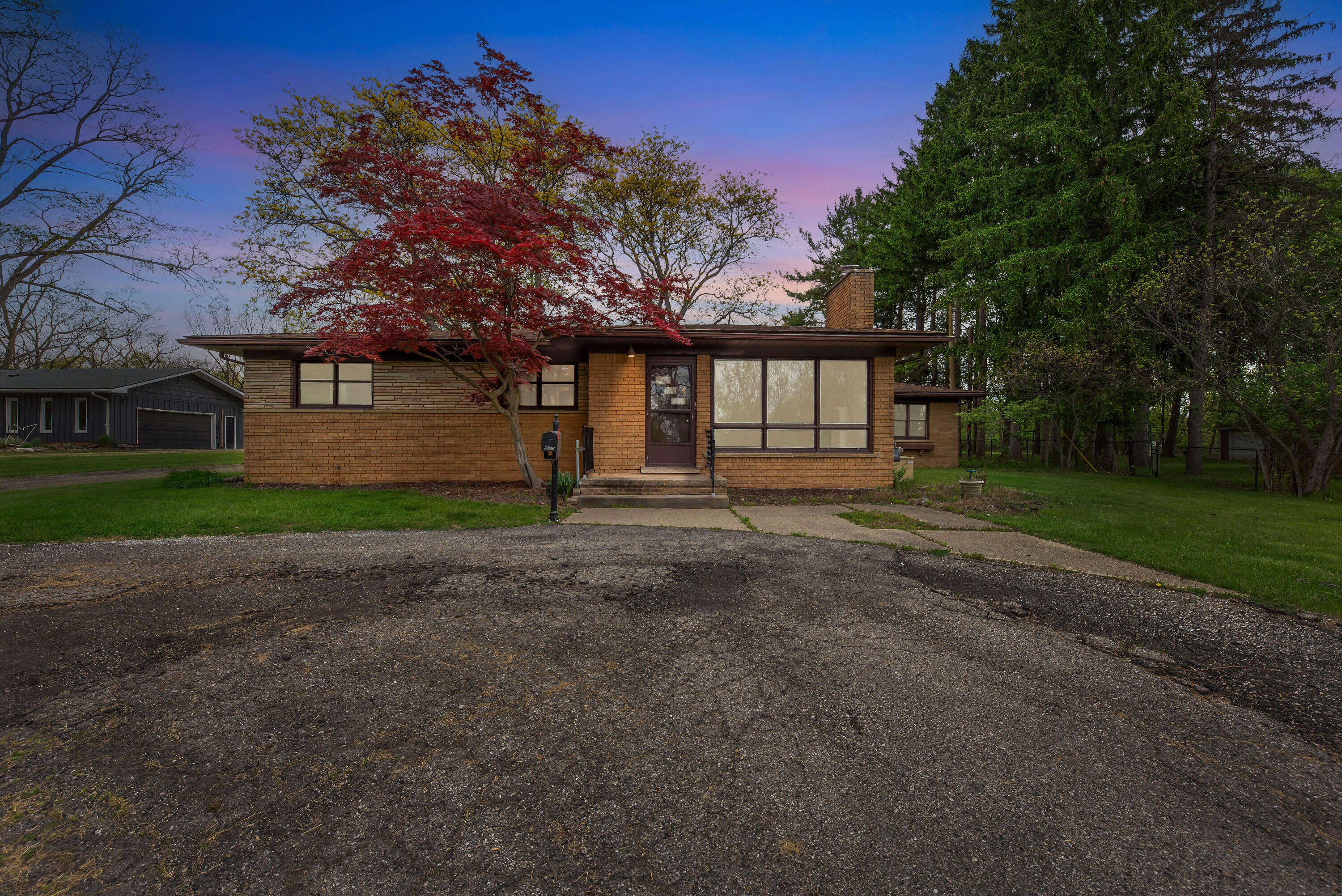 5535 Geddes Road Ann Arbor, MI 48105 - Photo 1 of 48 001_61