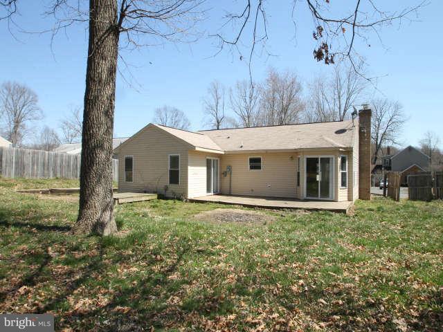 157 Choptank Road Stafford, VA 22556 - Photo 16 of 19 Exterior (Rear)