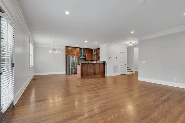 $1,350,000 | 1010 Montrose Avenue, Nashville, TN 37204