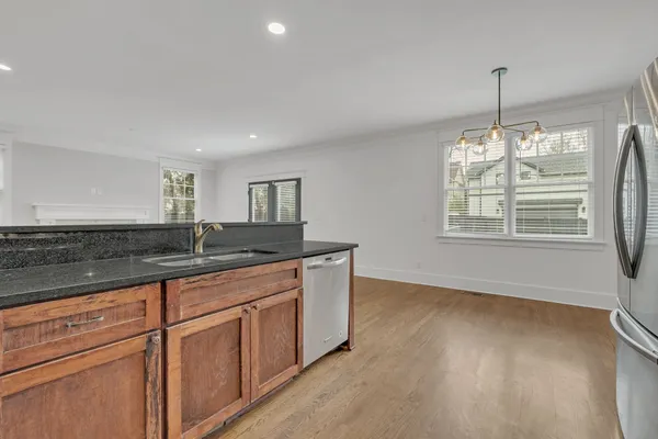 $1,350,000 | 1010 Montrose Avenue, Nashville, TN 37204