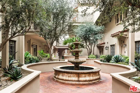 $1,295,000 | 851 North San Vicente Boulevard, Unit 115, West Hollywood, CA 90069