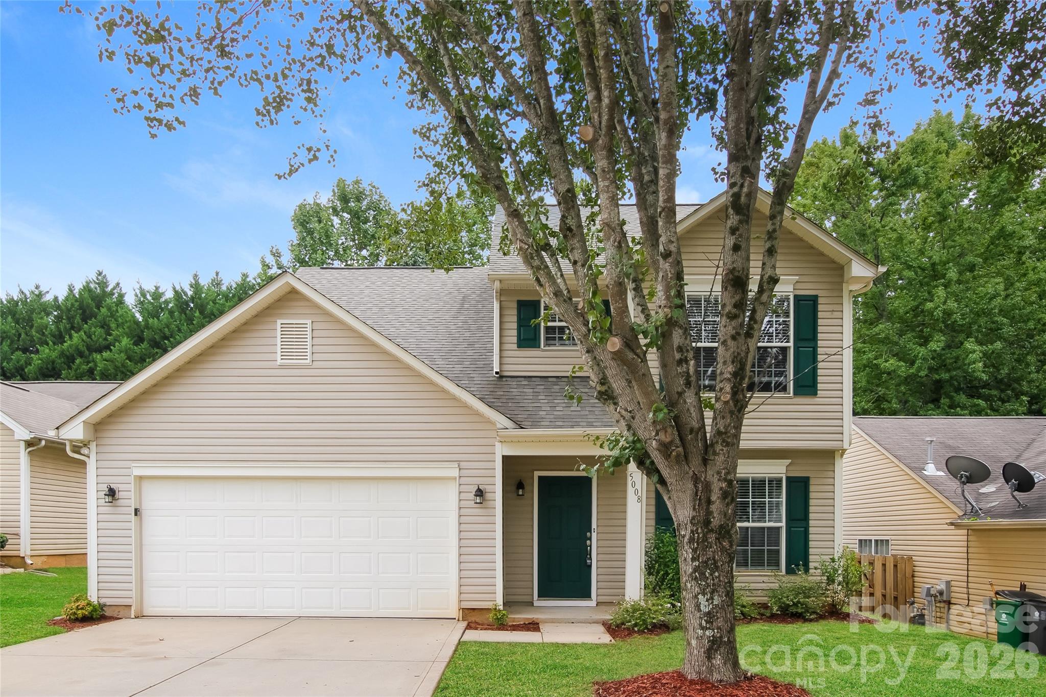 5008 Deerton Road Charlotte, NC 28269 - Photo 1 of 15