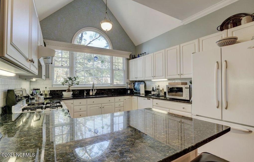 6204 Red Cedar Road Wilmington, NC 28411 - Photo 4 of 31 8BAAF9FA-27D9-424B-931C-6DD396D895FE_1_2