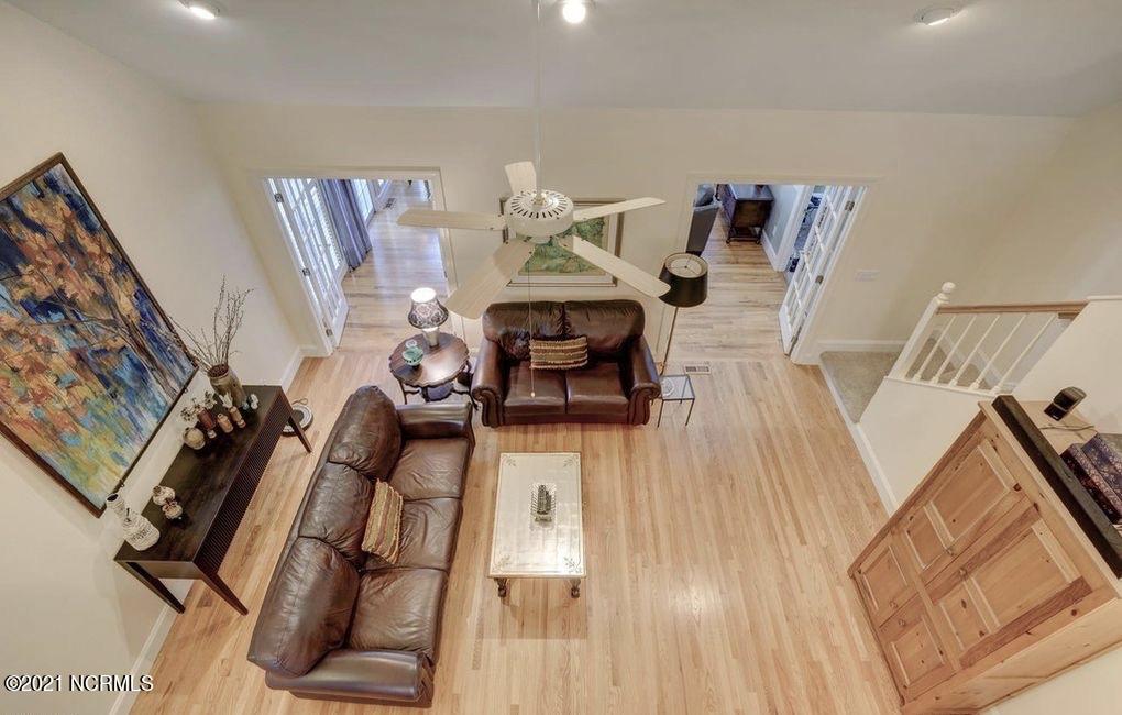 6204 Red Cedar Road Wilmington, NC 28411 - Photo 10 of 31 EDEFC980-0AAA-4BFA-9A31-00ADF4A7F848_1_2