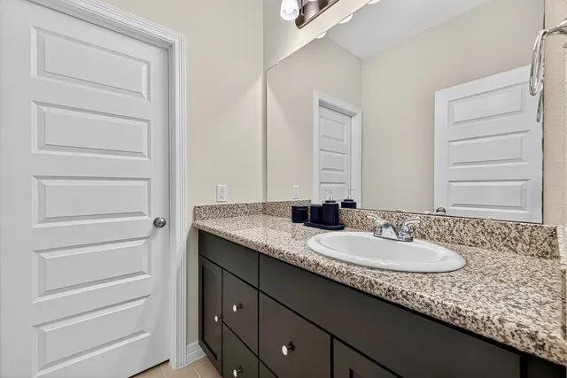 $5,000 | 24607 Carleton Lake Lane, Tomball, TX 77375