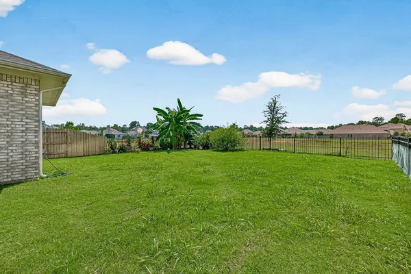 $5,000 | 24607 Carleton Lake Lane, Tomball, TX 77375