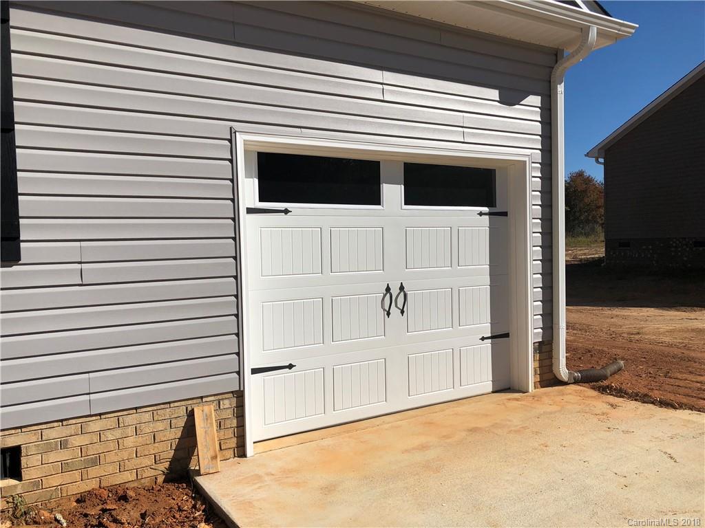 1732 Delview Road Cherryville, NC 28021 - Photo 6 of 32 Gallery Image 6