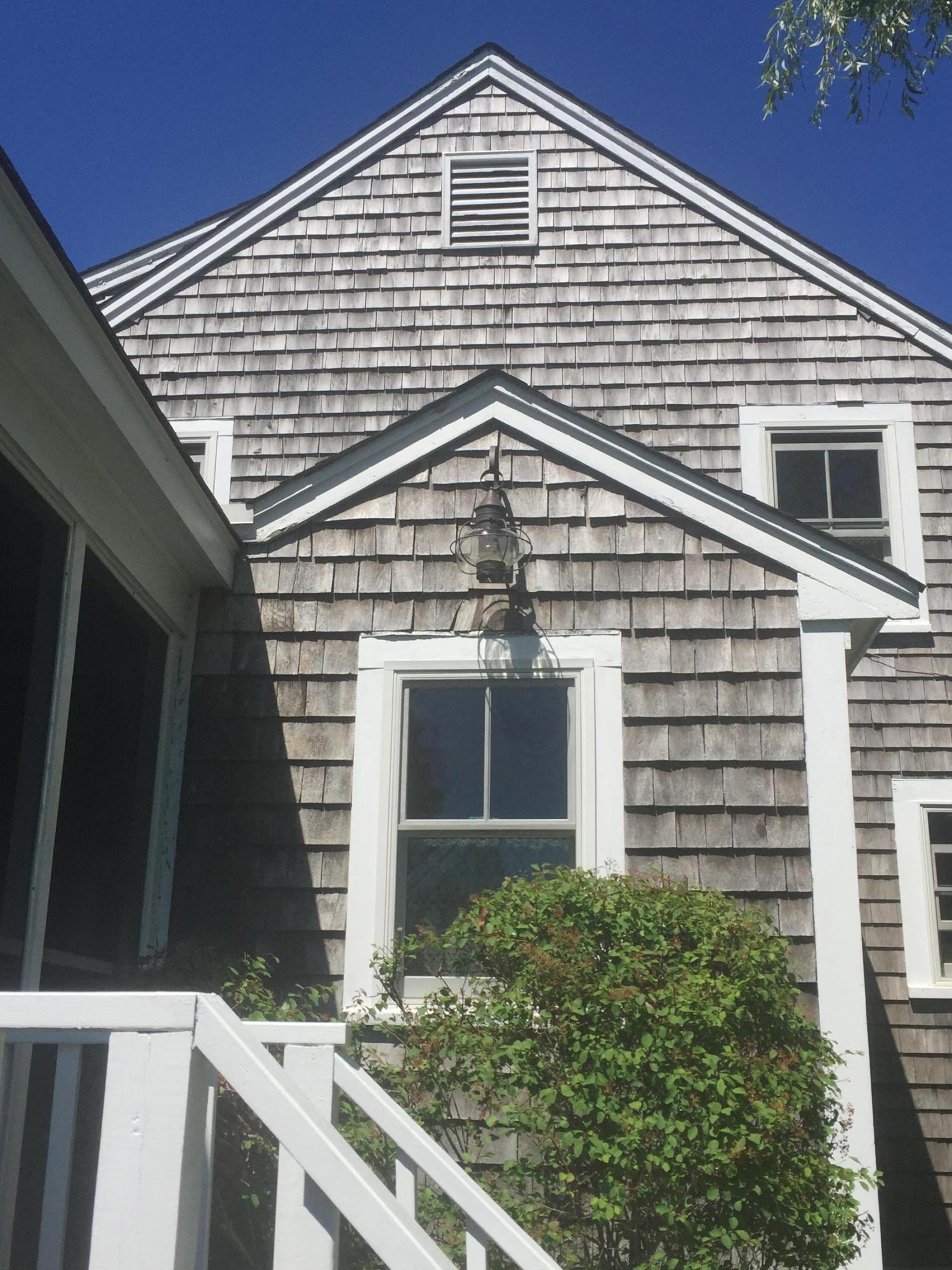 9 Francis Road Truro, MA 02666 - Photo 4 of 34 a front view of a house