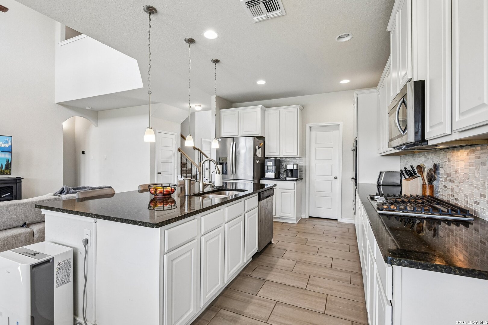 29734 Wackford Ridge Fair Oaks Ranch, TX 78015 - Photo 17 of 48