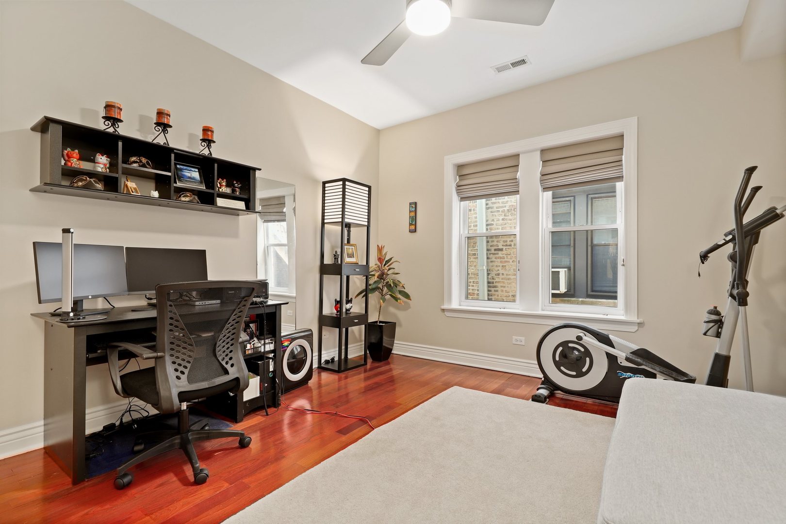 528 West Cornelia Avenue, Unit 2N Chicago, IL 60657 - Photo 10 of 19 a view of a livingroom with workspace and a window
