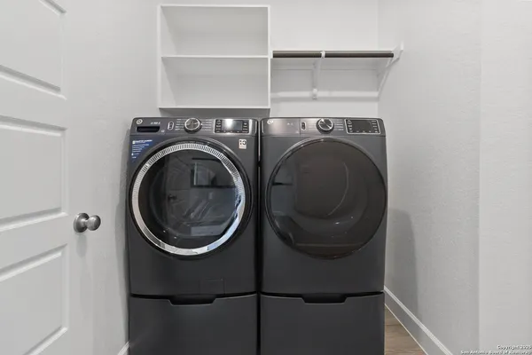 $469,900 | 149 Red Oak, Castroville, TX 78009