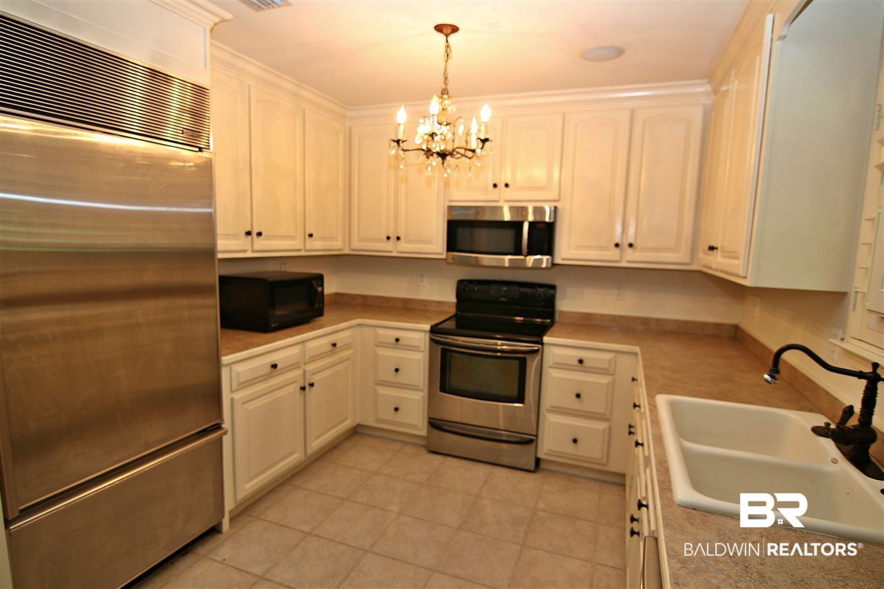 307 Ridgewood Drive Daphne, AL 36526 - Photo 10 of 26
